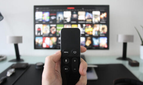 Apple TV Remote Control
