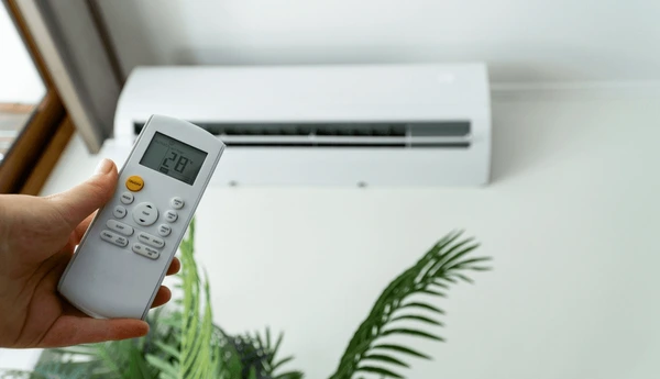 Adjusting air conditioner using remote